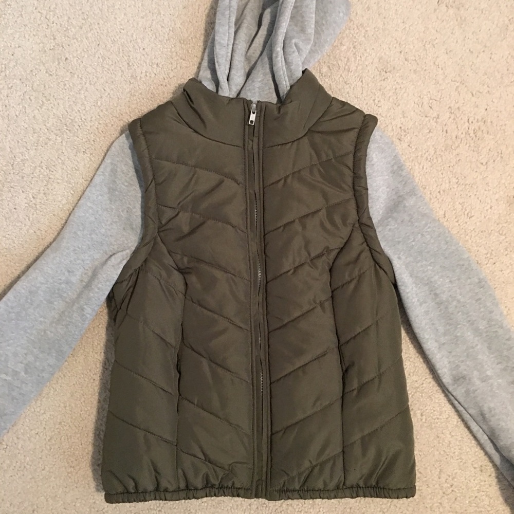 Hooded Jacket - Picture 5 of 7